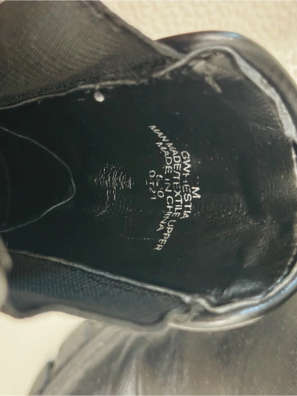GUESS Black Men’s Lug-Sole Chukka Boots with Gold Logo